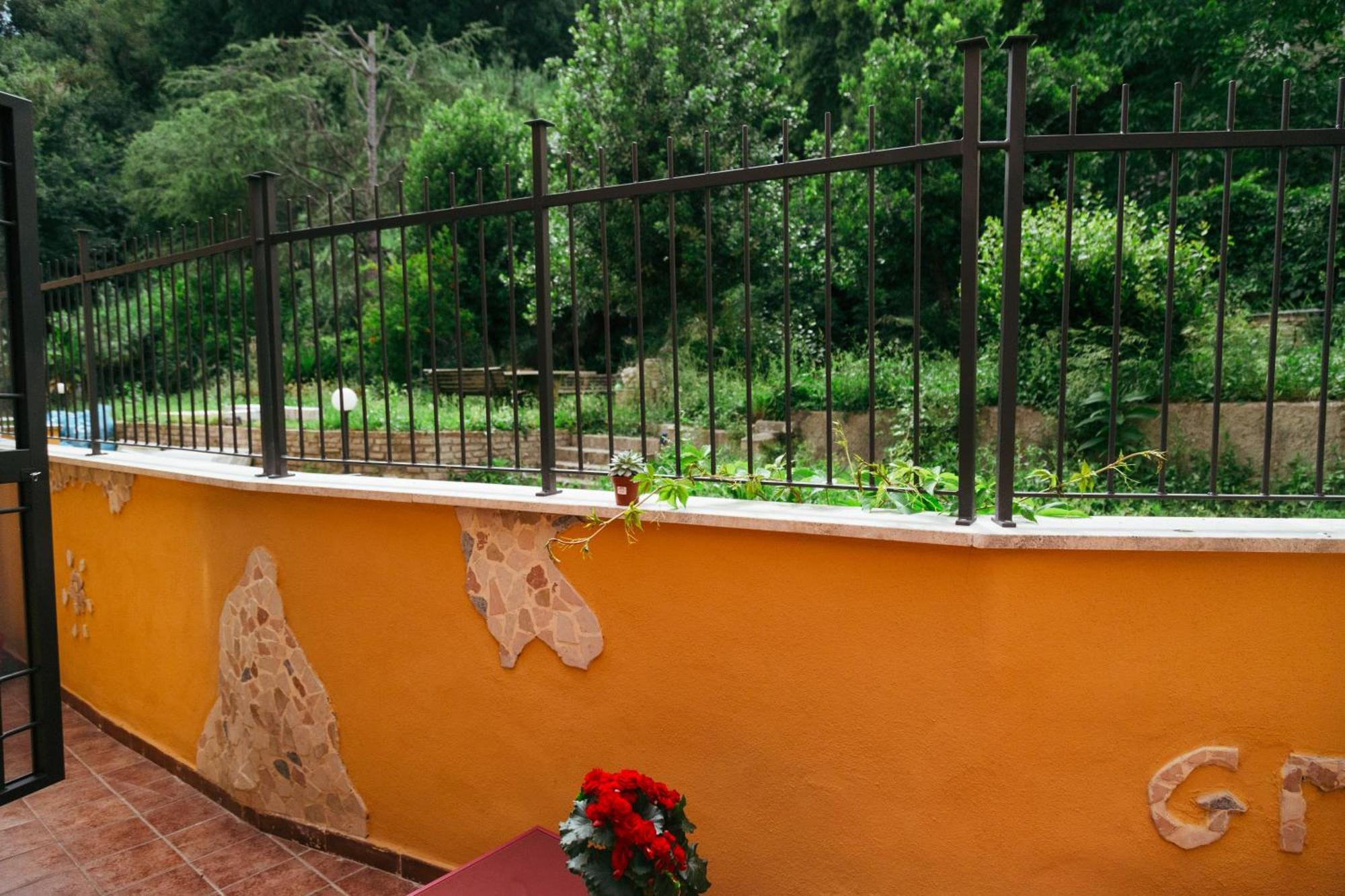La Casa Di Nonna Peppina A Trastevere Rome Exterior photo